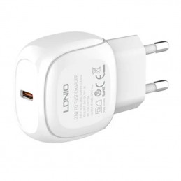 LDNIO A1206C Wall Charger, USB-C, 27W + USB-C to Lightning Cable (White)